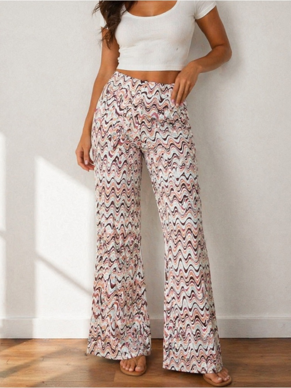 🖤Hollister Flare High Waisted Hippie Pant
